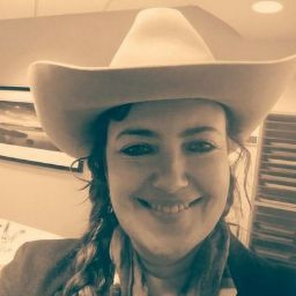 Meet your Posher, Jess - Picture 1 of 1